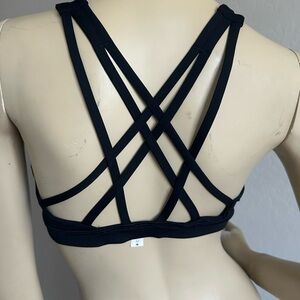 NWOT Lululemon Black Strappy Bra Size 8